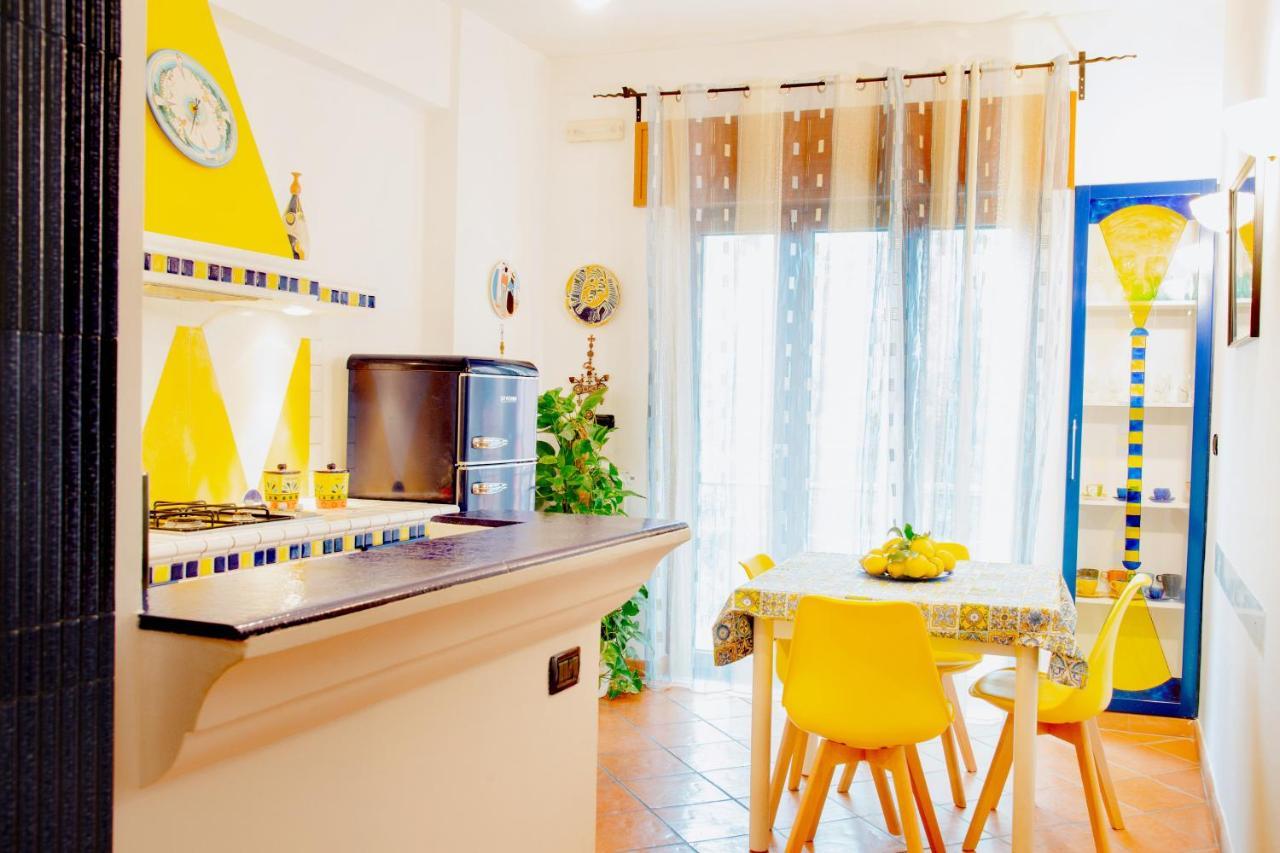 Holiday Home Amalfi Coast Maiori Exteriör bild